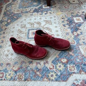 Cole Hahn woman’s desert boot